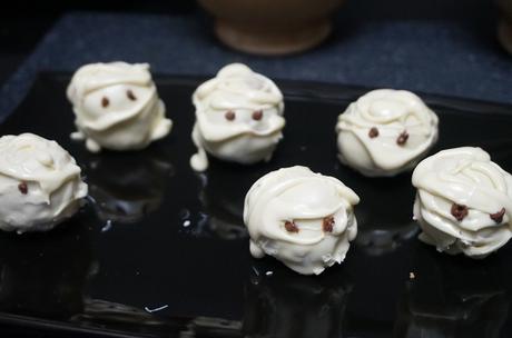 Cake pops para Halloween- Momias