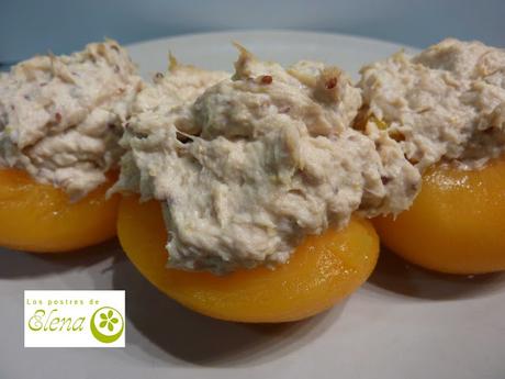 Melocotones rellenos