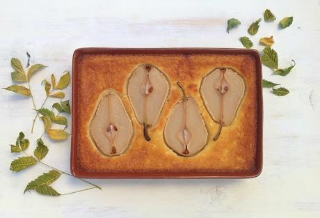 Tarta de peras y requesón