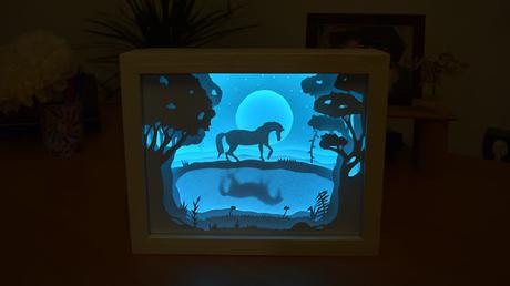 Transformó papel y madera en una caja 3D super original Transformó papel y madera en una caja 3D super original