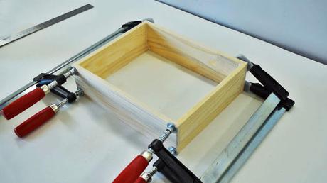 Transformó papel y madera en una caja 3D super original