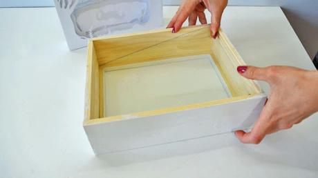 Transformó papel y madera en una caja 3D super original Transformó papel y madera en una caja 3D super original