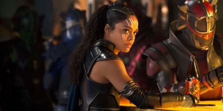 Thor: Ragnarok – Cachondeo de colores y diversión primaria al ritmo techno de DJ Trueno