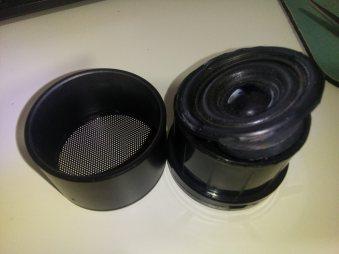 Hacking de un mini altavoz Hacking de un mini altavoz