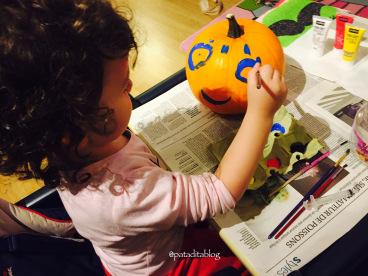 5 Actividades Creativas de Halloween para Toddlers