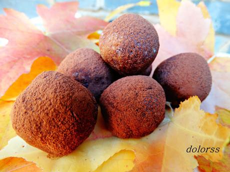 Panellets de cacao y naranja