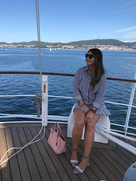 Black and white vichy