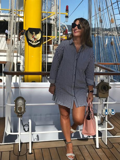 Black and white vichy