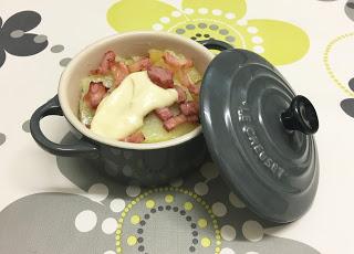 Milhojas de patata, queso y alioli