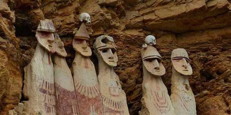 Las enigmáticas figuras de 600 años de antigüedad de Karajia (Perú)