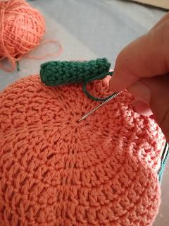 Cómo hacer una calabaza a crochet