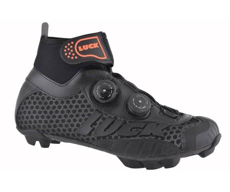 Luck Fenix y Artico, las zapatillas de mtb invernales de la marca riojana