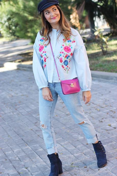 Como combinar blusa con bordados