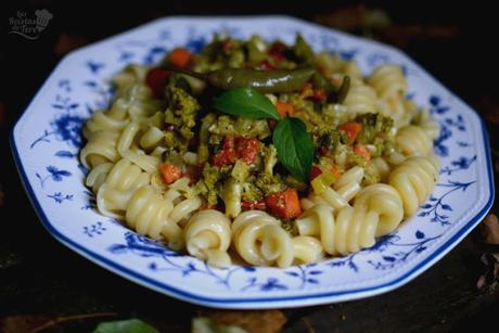 Espirales de pasta con vegetales 04