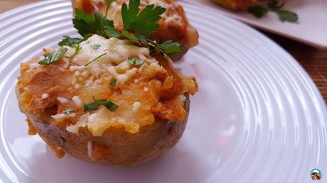 Patatas rellenas de atún