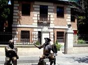 dejar títere cabeza’