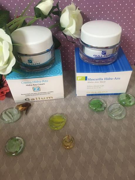 Crema facial, piel sensible, piel reactiva, Crema Hidra Azu, Hidra Azu Cream, crema pieles sensibles, crema pieles reactivas, galium cosmética integral, guaiazuleno, factor de hidratación natural,