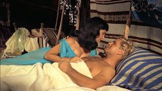 TIENDA NEGRA, LA (Black Tent, the) (Gran Bretaña, ahora Reino Unido (U.K.)) Bélico, Romántico, Intriga