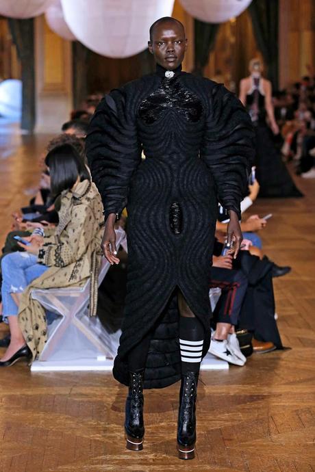 Bailarinas y unicornios en la Paris Fashion Week Bailarinas y unicornios en la Paris Fashion Week