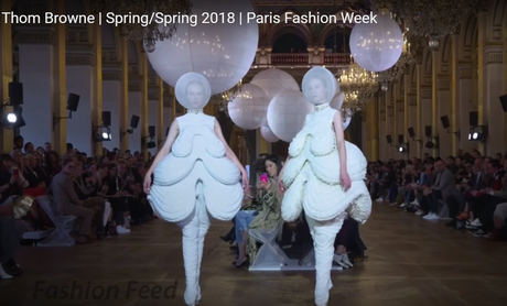 Bailarinas y unicornios en la Paris Fashion Week