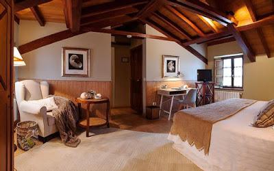 Casa de Campo Remodelada en Estilo Rustico