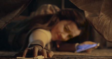 Samsung representa perfectamente el drama que montamos cuando el móvil se nos queda sin batería