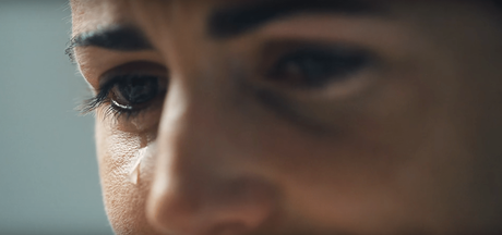 Samsung representa perfectamente el drama que montamos cuando el móvil se nos queda sin batería