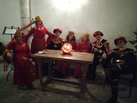 HACIENDO EQUIPO EN AGENCIA LA PLAYA HACIENDO EQUIPO EN AGENCIA LA PLAYA