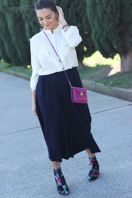 Con botines florales