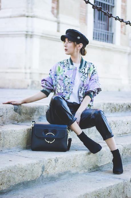 LA GIRALDA--SPORTY CHIC