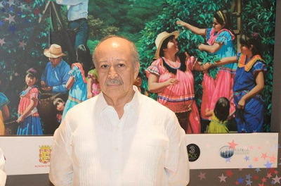 Multiplaza se viste de patria con exhibición del maestro Iván Delgado
