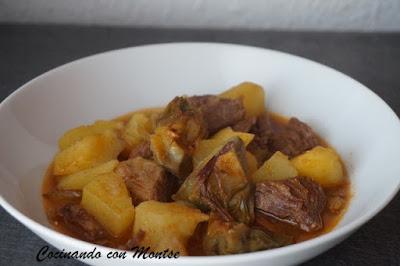 Guiso de ternera con patatas y alcachofas