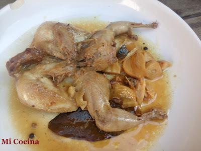 CODORNICES AL AJILLO CODORNICES AL AJILLO