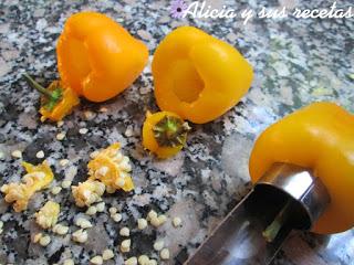 SOPA DE PIMIENTOS SOPA DE PIMIENTOS