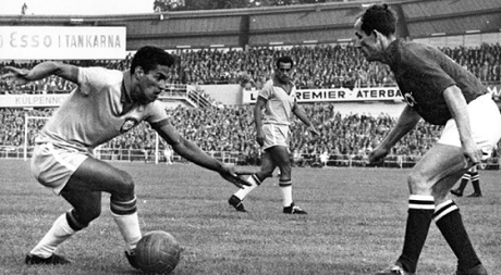 garrincha-entre-los-10-mejores-regateadores-de-la-historia-del-futbo