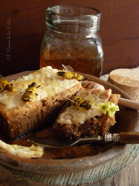 Panal de Rica Miel. Trampantojo Panal de Rica Miel. Trampantojo
