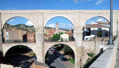 Alegoría geométrica en Teruel Alegoría geométrica en Teruel