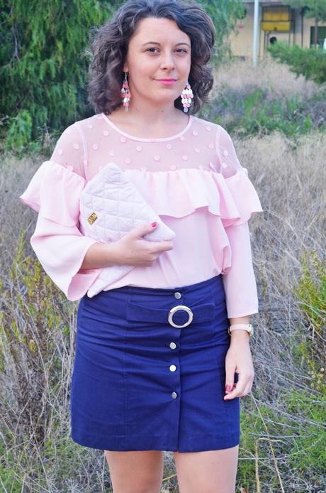 Falda azul con botonadura Falda azul con botonadura