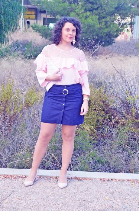Falda azul con botonadura Falda azul con botonadura