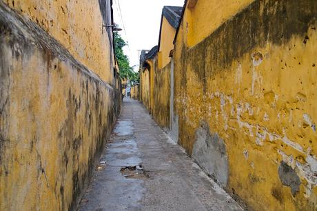 CRÓNICAS DE INDOCHINA: HOI AN Y LA TRAMPA DEL RAMBUTÁN