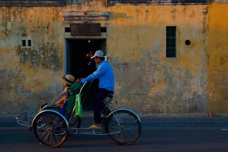 CRÓNICAS DE INDOCHINA: HOI AN Y LA TRAMPA DEL RAMBUTÁN