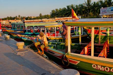 CRÓNICAS DE INDOCHINA: HOI AN Y LA TRAMPA DEL RAMBUTÁN