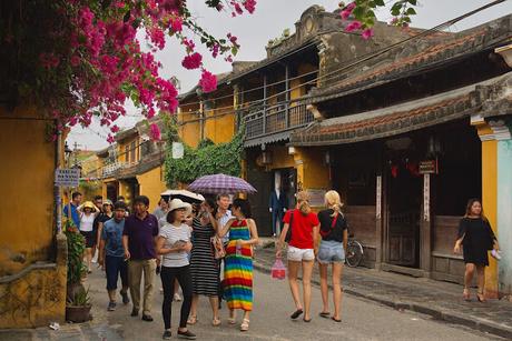 CRÓNICAS DE INDOCHINA: HOI AN Y LA TRAMPA DEL RAMBUTÁN