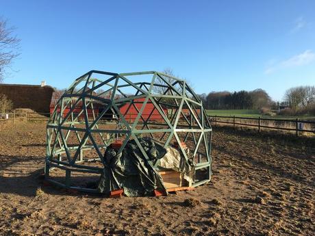 Cómo hacer un invernadero domo con poco dinero Cómo hacer un invernadero domo con poco dinero