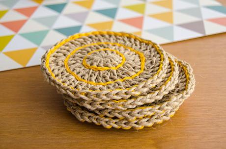 Posavasos de ganchillo con fibra natural
