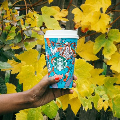 La edición navideña del vaso de Starbucks ya está aquí y nos invita a ponernos creativos