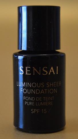 “Sensai Fundations” de SENSAI - el arte de iluminar con seda