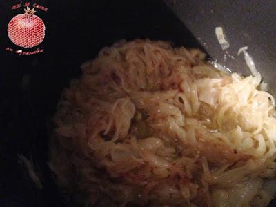 Cebolla caramelizada en olla programable o a presión.