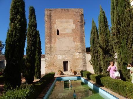 ATENEO DEL VINO DE EL PUERTO: Visita a Espartinas (Sevilla): Monasterio de Loreto, viñedo de Garrido fino y a las Bodegas Hacienda de Loreto