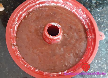 Bizcocho de Chocolate Calado con Almíbar de Naranja